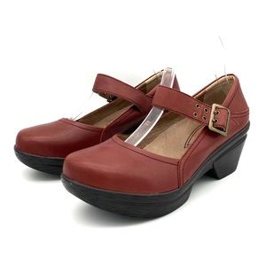 Sanita Nyla Mary Jane Clogs Women’s Size 8 Adjustable Buckle Cushioned Comfort